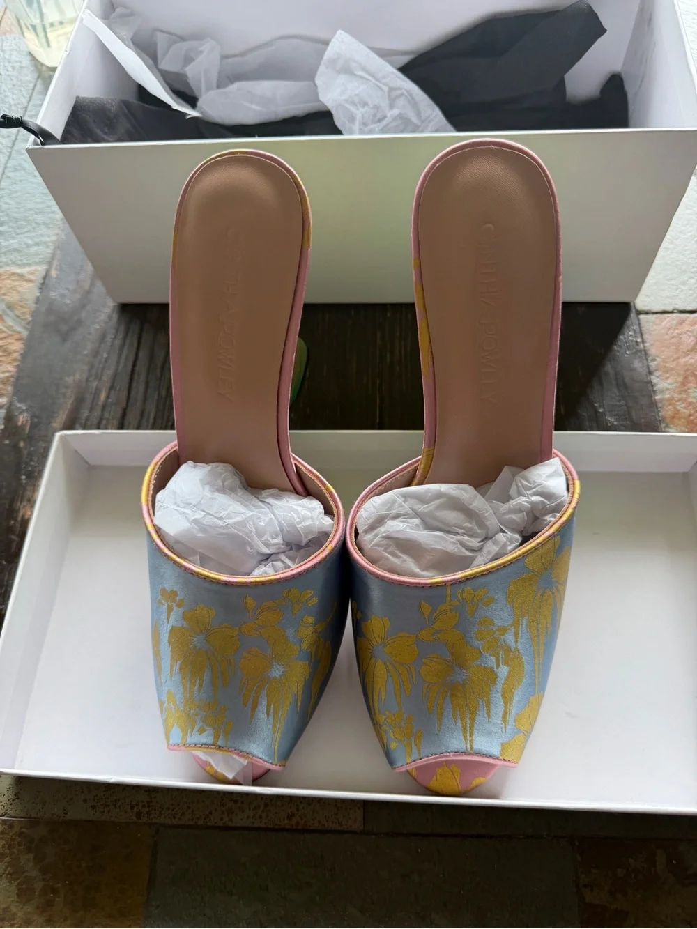 Cynthia Rowley Metallic Gold Foil Satin Wedges. Never Worn!